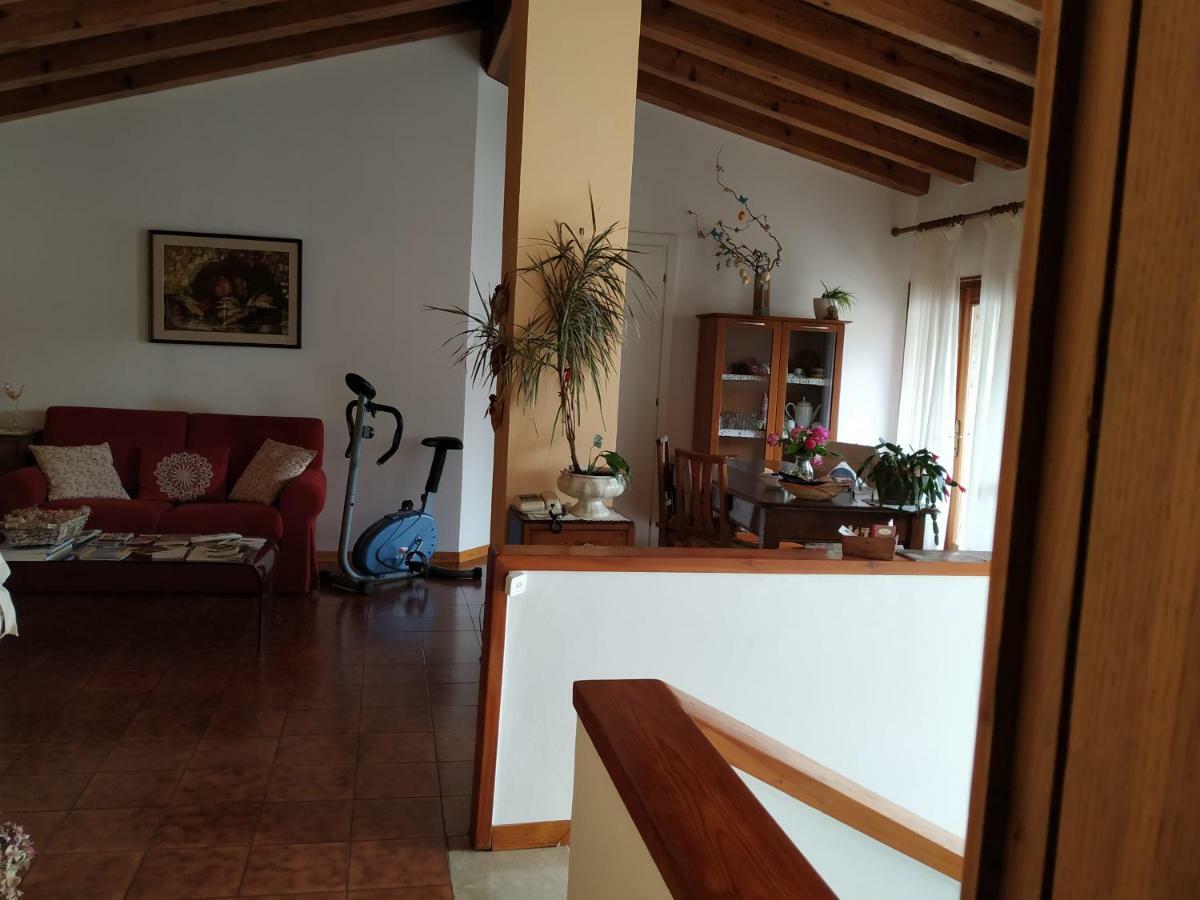 B&B Casa Lisa Miane Exteriör bild